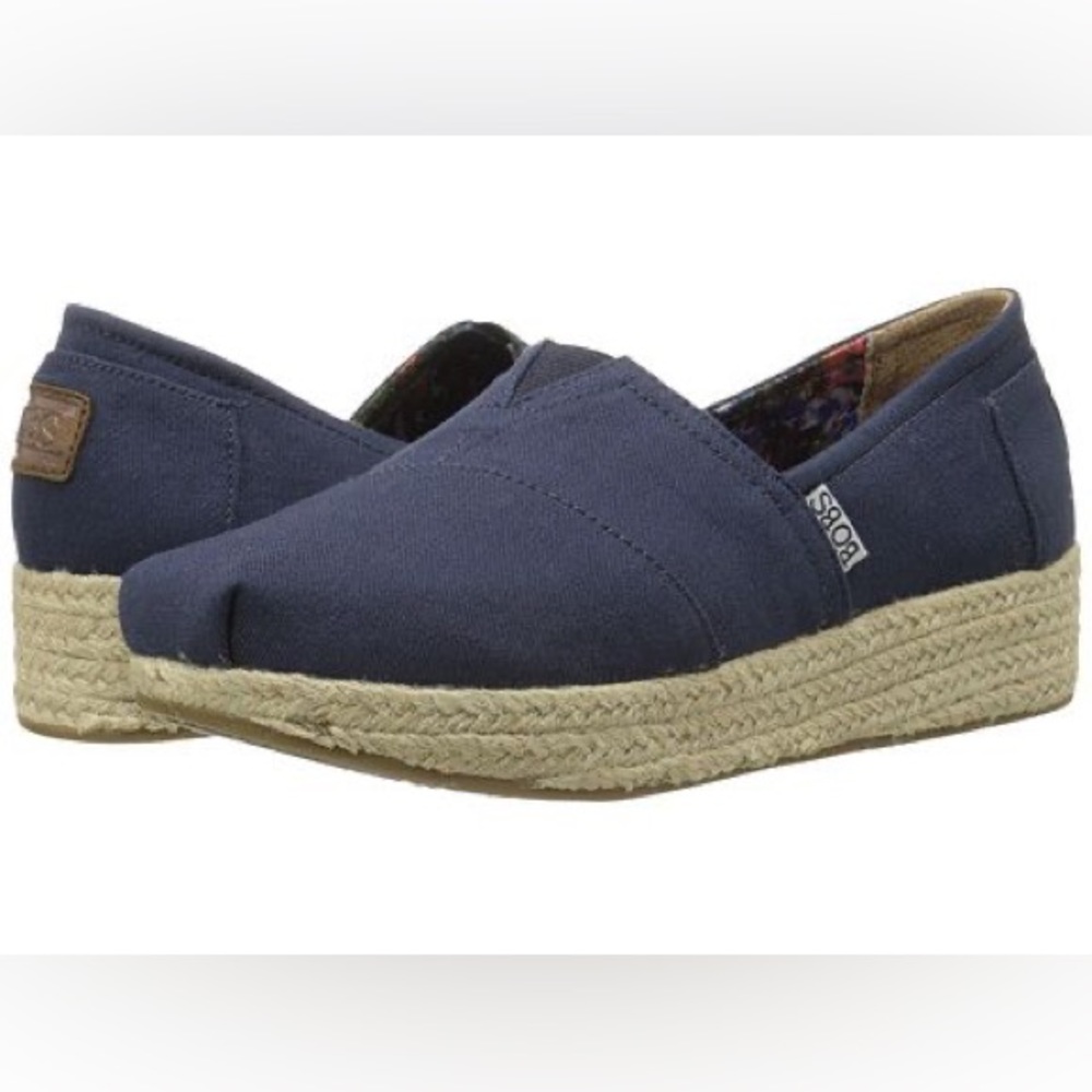 Navy bobs wedges